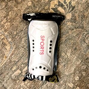 Football Soccer White Shin guard Package NEW Large